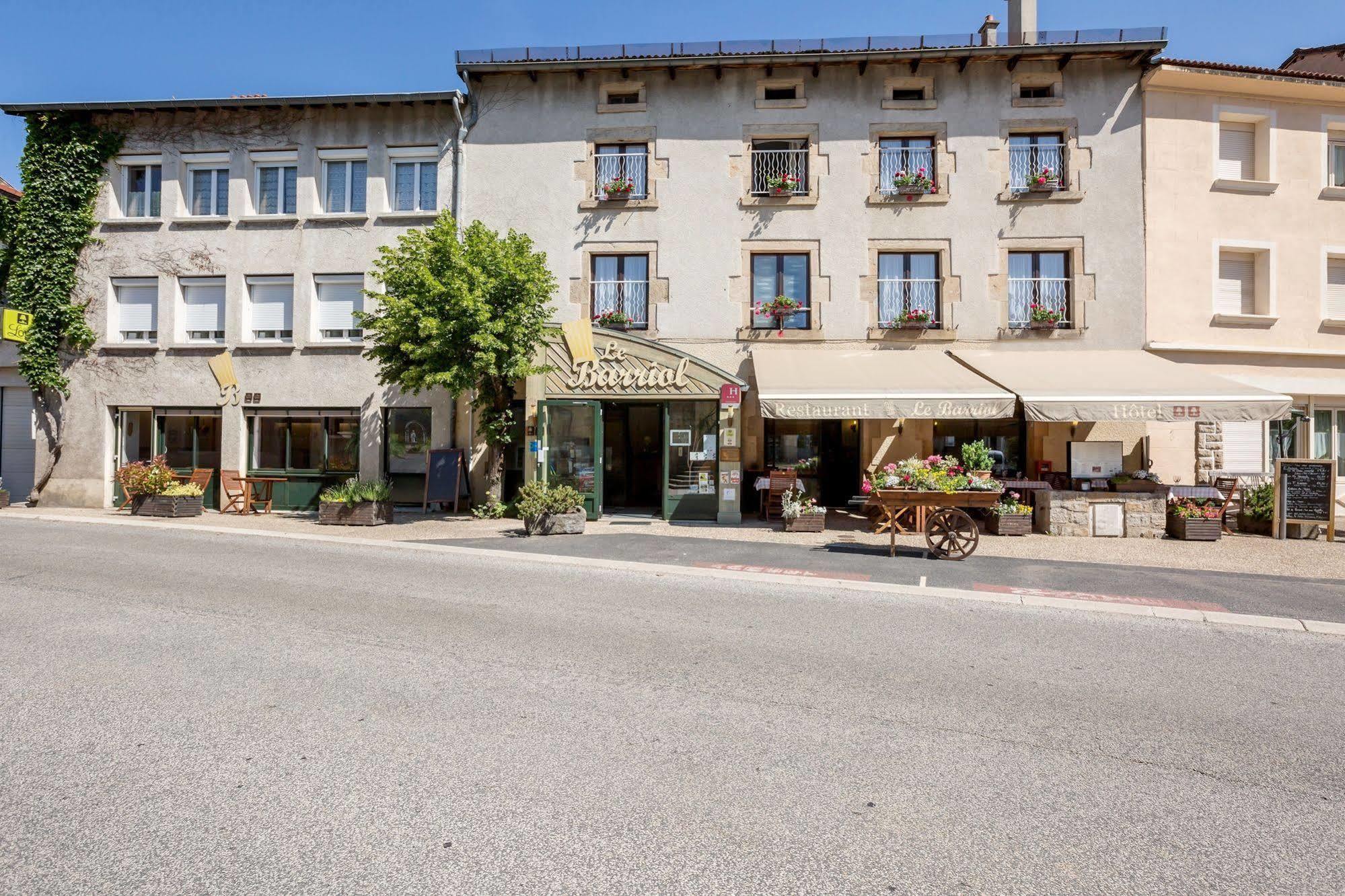Hotel Le Barriol Saint-Julien-Chapteuil Esterno foto